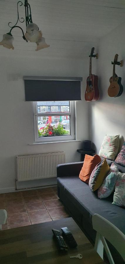 The Speak Easy Cottage Multyfarnham -Two Bedroom Kültér fotó